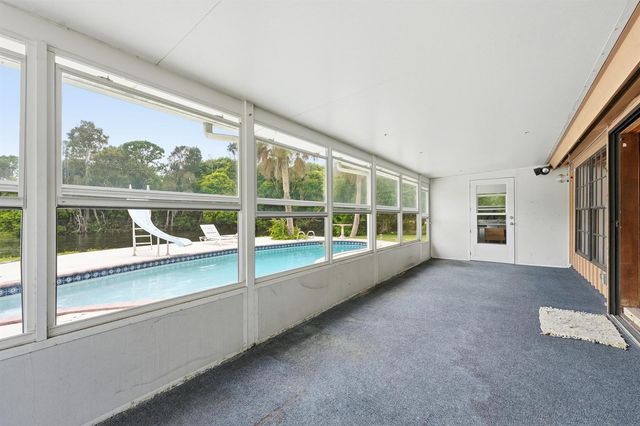 7689 Lawrence Road, Boynton Beach, FL 33436