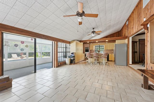 7689 Lawrence Road, Boynton Beach, FL 33436