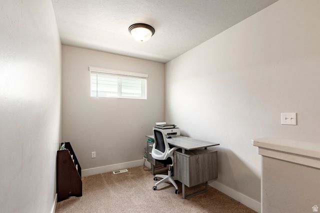 9283 N VERNHAM LN, Eagle Mountain, UT 84005