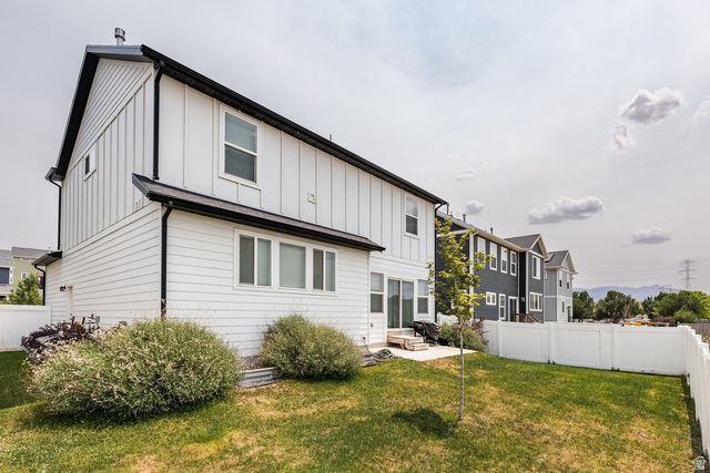 9283 N VERNHAM LN, Eagle Mountain, UT 84005