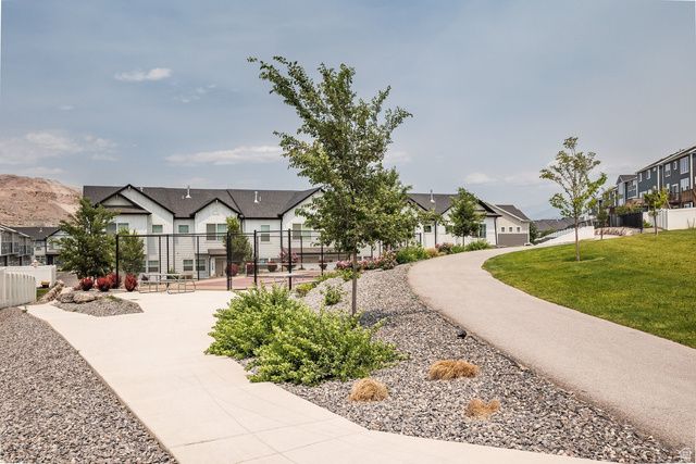 9283 N VERNHAM LN, Eagle Mountain, UT 84005