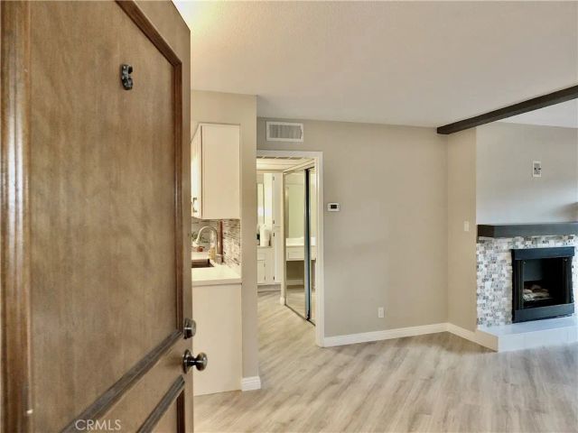 2805 E East 3rd Street 6, Long Beach, CA 90814