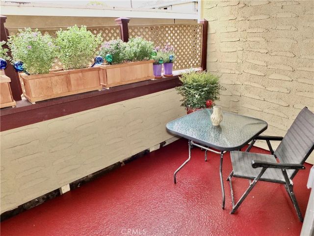 2805 E East 3rd Street 6, Long Beach, CA 90814