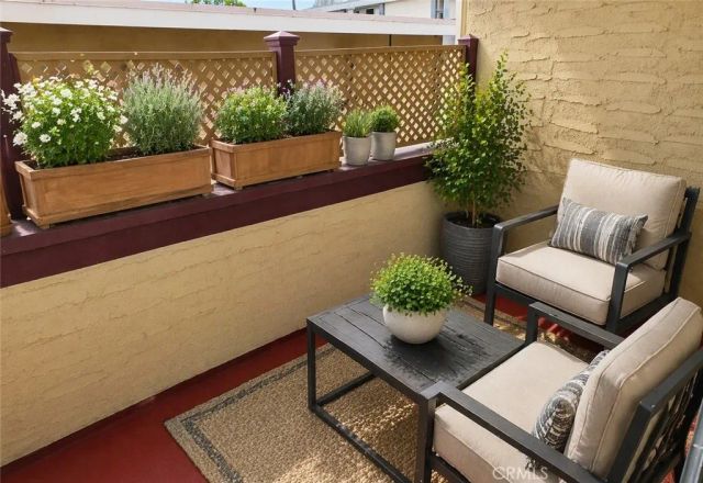2805 E East 3rd Street 6, Long Beach, CA 90814