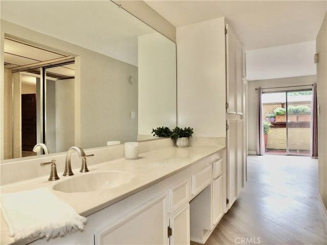 2805 E East 3rd Street 6, Long Beach, CA 90814