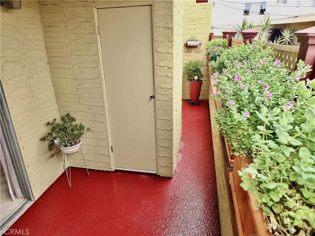 2805 E East 3rd Street 6, Long Beach, CA 90814