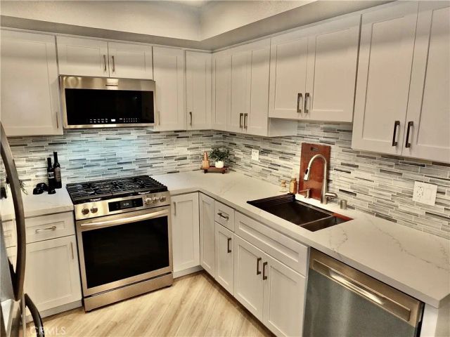 2805 E East 3rd Street 6, Long Beach, CA 90814