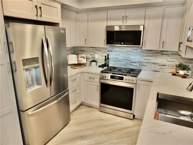2805 E East 3rd Street 6, Long Beach, CA 90814