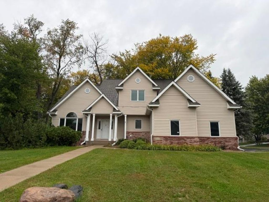 17123 Jonathan Court, Lakeville, MN 55044 — photo 2