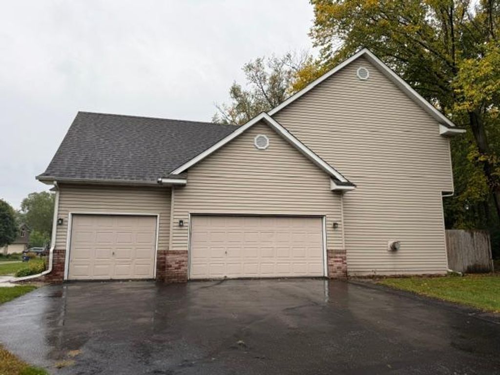 17123 Jonathan Court, Lakeville, MN 55044 — photo 3