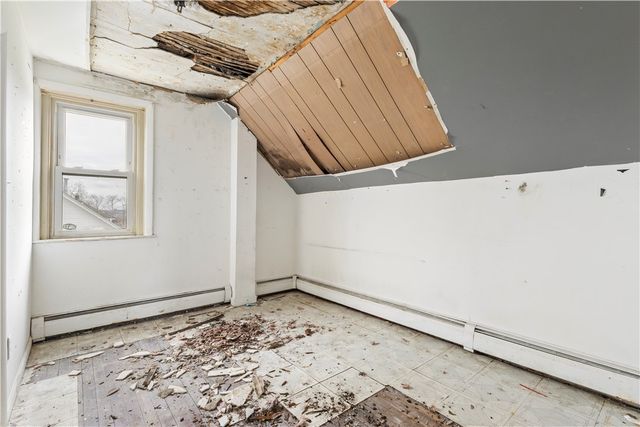 73 Wainwright Street, Providence, RI 02908