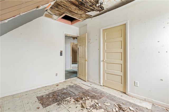 73 Wainwright Street, Providence, RI 02908