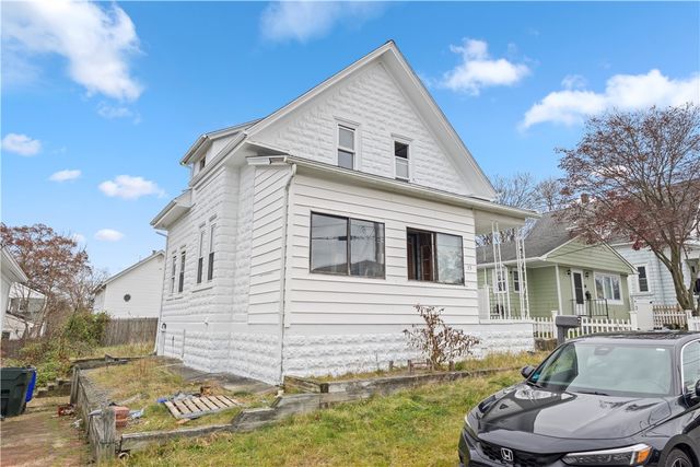 73 Wainwright Street, Providence, RI 02908