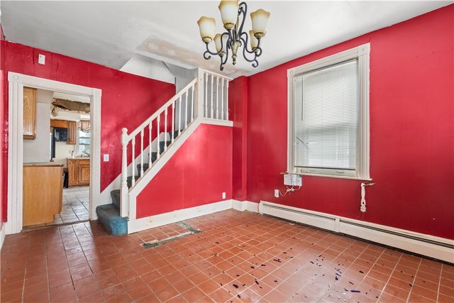 73 Wainwright Street, Providence, RI 02908