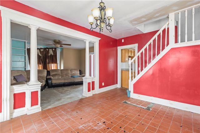 73 Wainwright Street, Providence, RI 02908