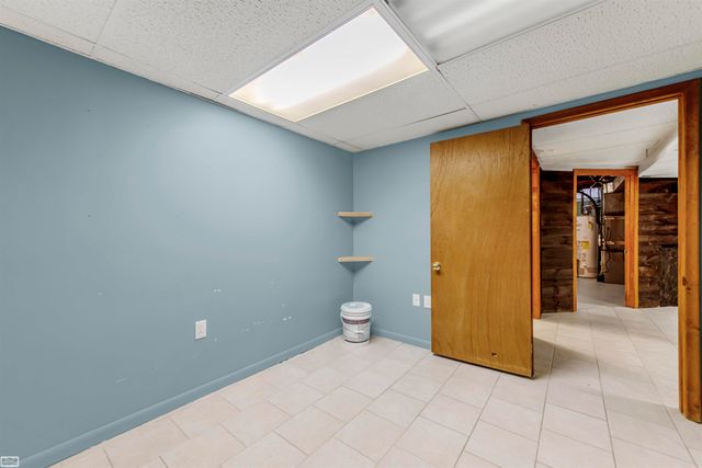 28517 Grant Street, St Clair Shores, MI 48081