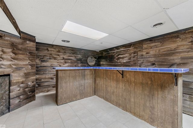 28517 Grant Street, St Clair Shores, MI 48081