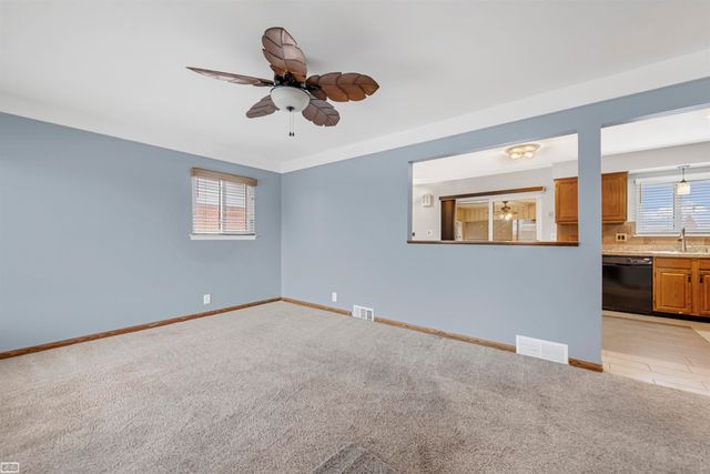 28517 Grant Street, St Clair Shores, MI 48081