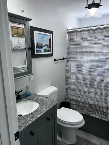 12 Barker WINTER, Newburyport, MA 01950
