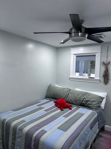 12 Barker WINTER, Newburyport, MA 01950