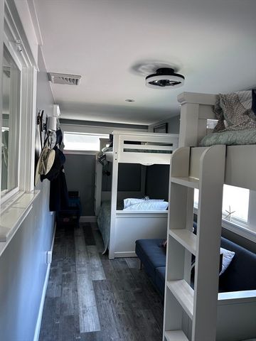 12 Barker WINTER, Newburyport, MA 01950