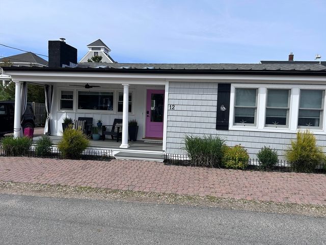 12 Barker WINTER, Newburyport, MA 01950