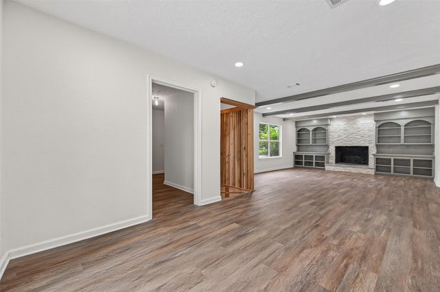 6511 Bayonne Drive, Spring, TX 77389