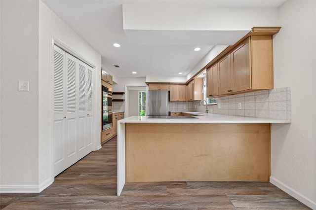 6511 Bayonne Drive, Spring, TX 77389