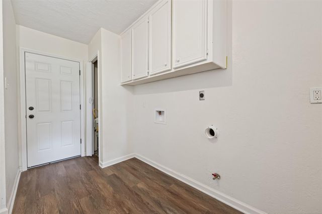6511 Bayonne Drive, Spring, TX 77389