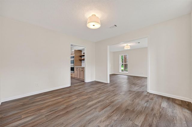 6511 Bayonne Drive, Spring, TX 77389