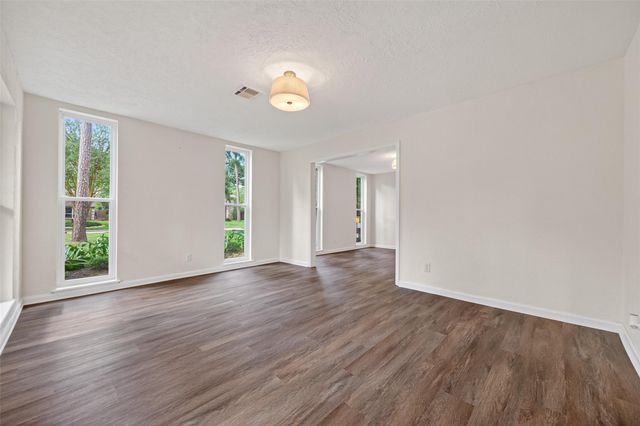 6511 Bayonne Drive, Spring, TX 77389