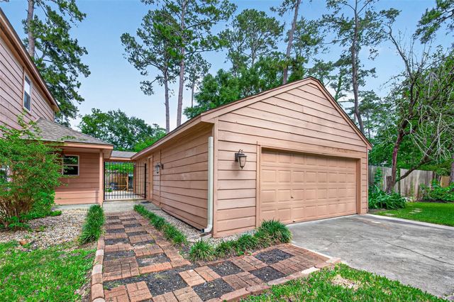 6511 Bayonne Drive, Spring, TX 77389