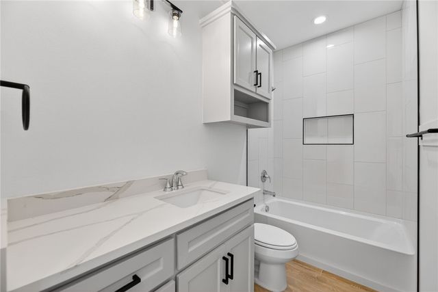 6857 La Salle Dr, Corpus Christi, TX 78414