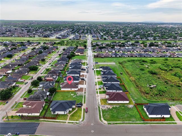 6857 La Salle Dr, Corpus Christi, TX 78414