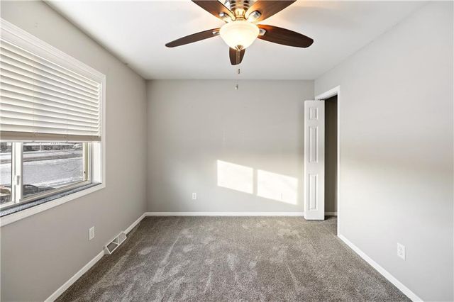 1217 Boulevard Place, Eau Claire, WI 54703