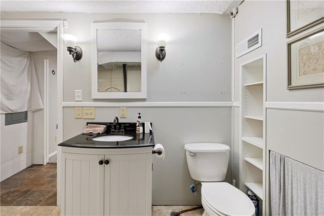 1217 Boulevard Place, Eau Claire, WI 54703