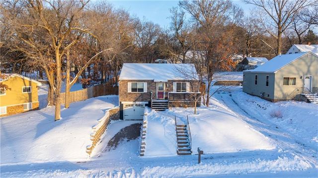 1217 Boulevard Place, Eau Claire, WI 54703