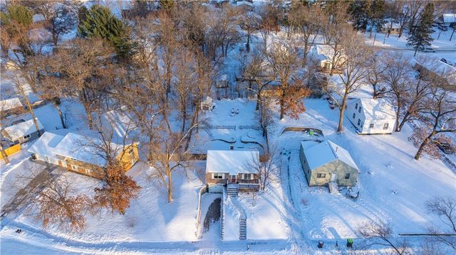 1217 Boulevard Place, Eau Claire, WI 54703