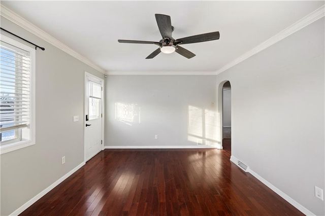 1217 Boulevard Place, Eau Claire, WI 54703