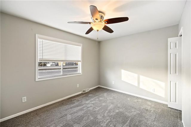 1217 Boulevard Place, Eau Claire, WI 54703