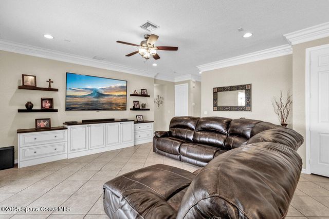 5100 Topaz Lane SW, Vero Beach, FL 32968