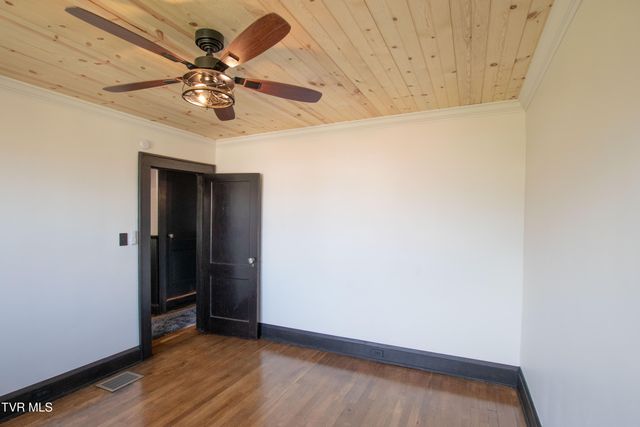 855 Marion Avenue, Bristol, TN 37620