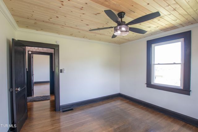 855 Marion Avenue, Bristol, TN 37620