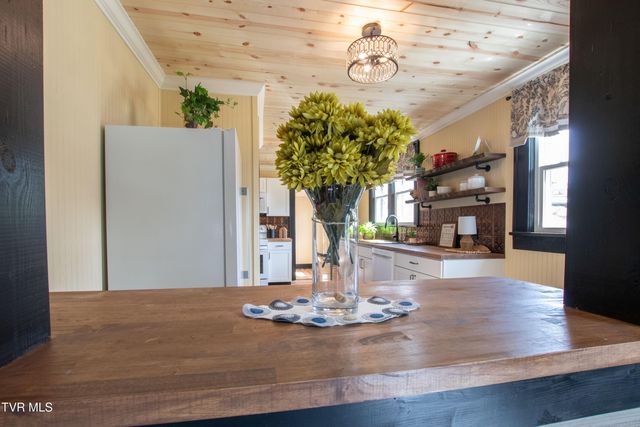 855 Marion Avenue, Bristol, TN 37620