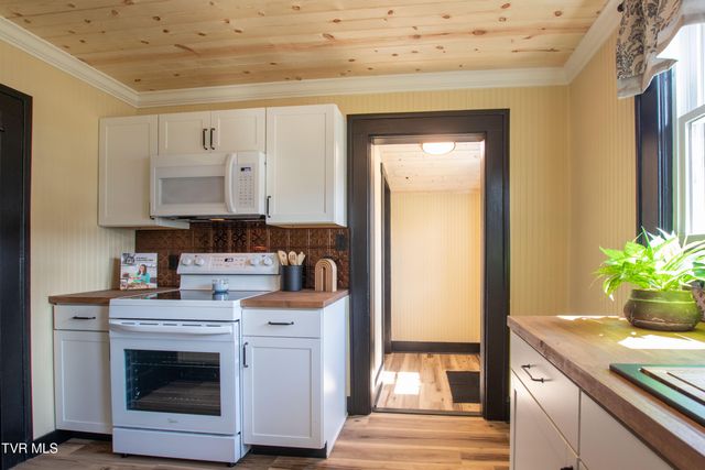 855 Marion Avenue, Bristol, TN 37620