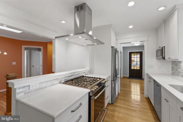 4909 AURORA DR, Kensington, MD 20895
