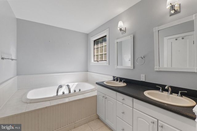 4909 AURORA DR, Kensington, MD 20895