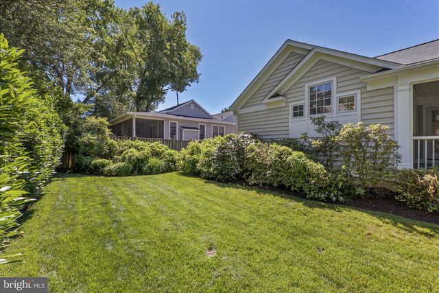 4909 AURORA DR, Kensington, MD 20895