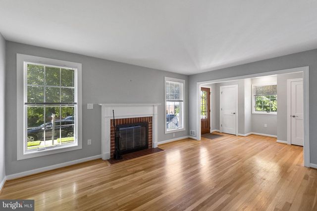 4909 AURORA DR, Kensington, MD 20895