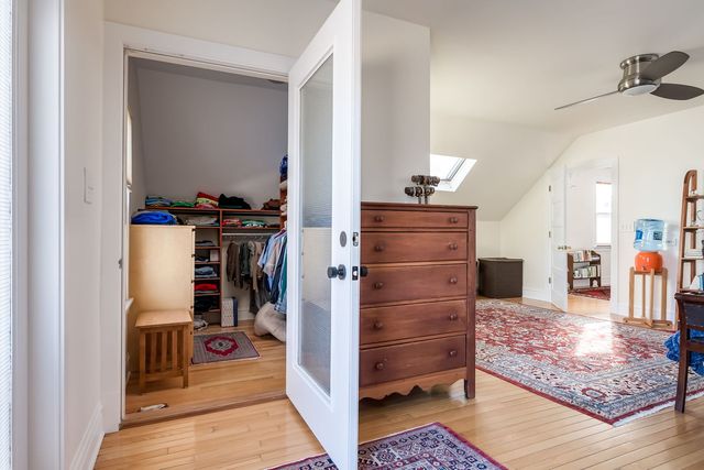 1032 Clinton Avenue, Oak Park, IL 60304